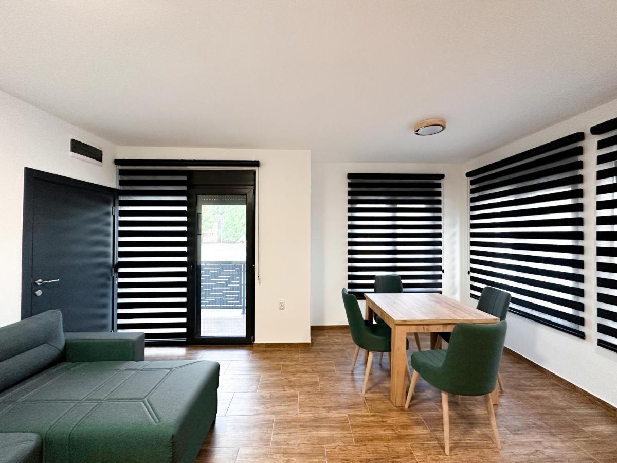 Kiko Apartmani Lux Zrenjanin Eksteriør billede