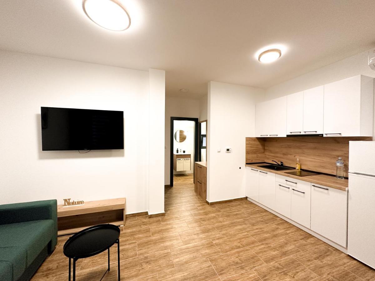 Kiko Apartmani Lux Zrenjanin Eksteriør billede