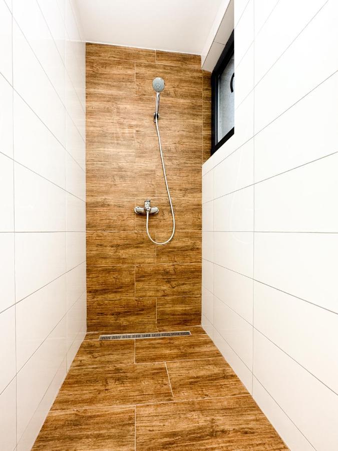 Kiko Apartmani Lux Zrenjanin Eksteriør billede